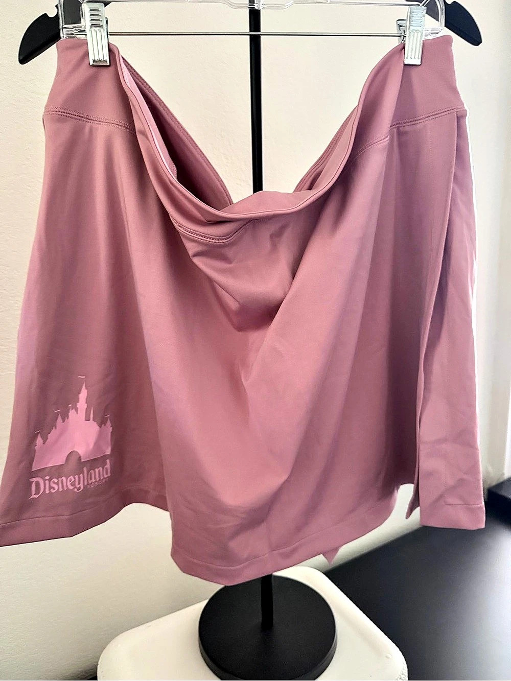 Disney Disneyland Resort Active Skirt with Shorts Pink Size XXL Like New